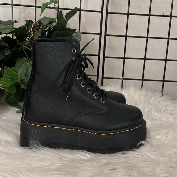 Dr Martens pascal max platform boots - Picture 7 of 9